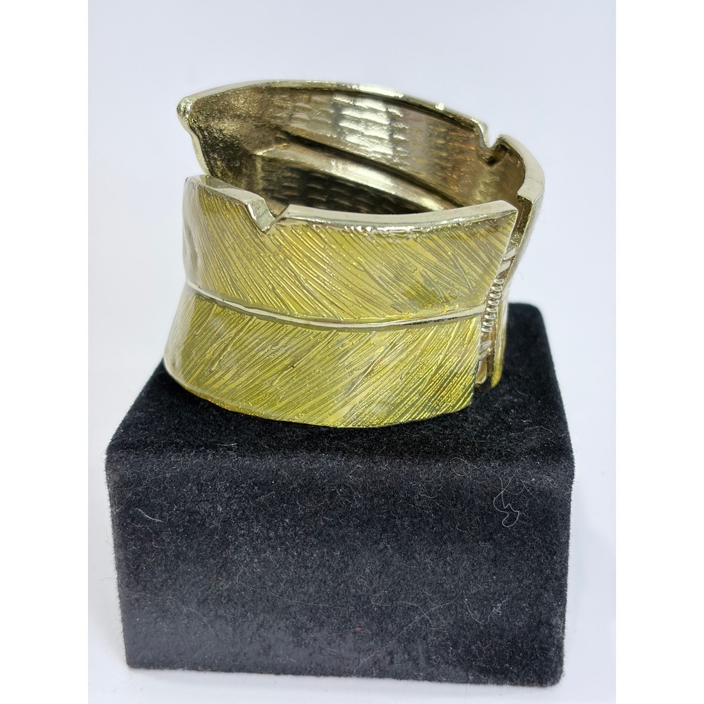 Kirks Folly Double Leaf Bypass Cuff Bracelet Botanical Enamel Gold Tone Resort - Picture 5 of 10